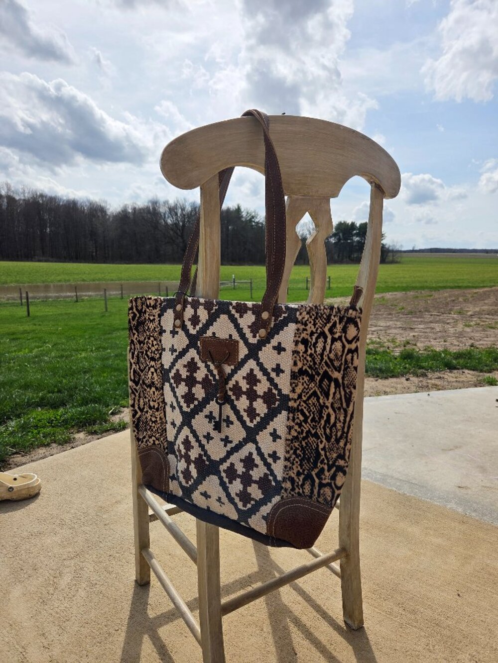 Myra bag